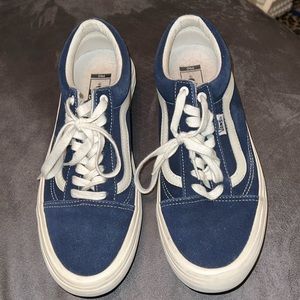 Men’s size 9 vans